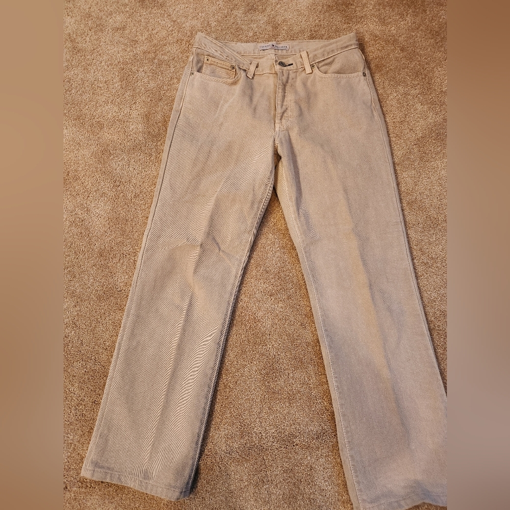 Tommy Hilfiger Women's hipster straight jeans size 6 EUC